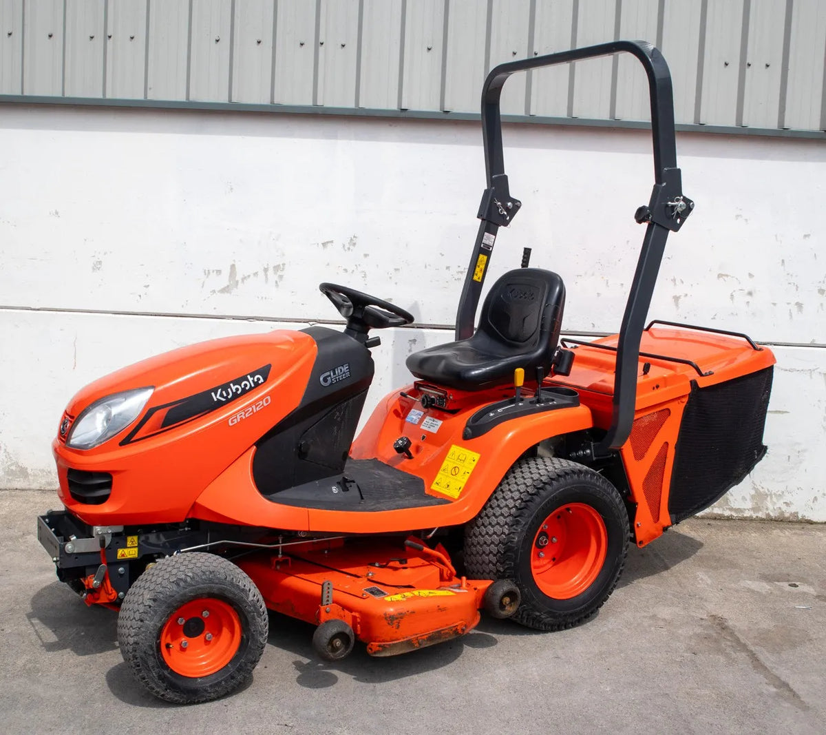 Used 2023 Kubota GR2120 Lawnmower