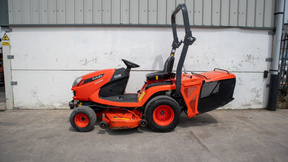 Used 2023 Kubota GR2120 Lawnmower