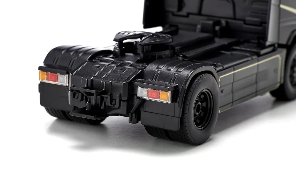 Siku Volvo FH16 with Bluetooth App Control and Remote Control