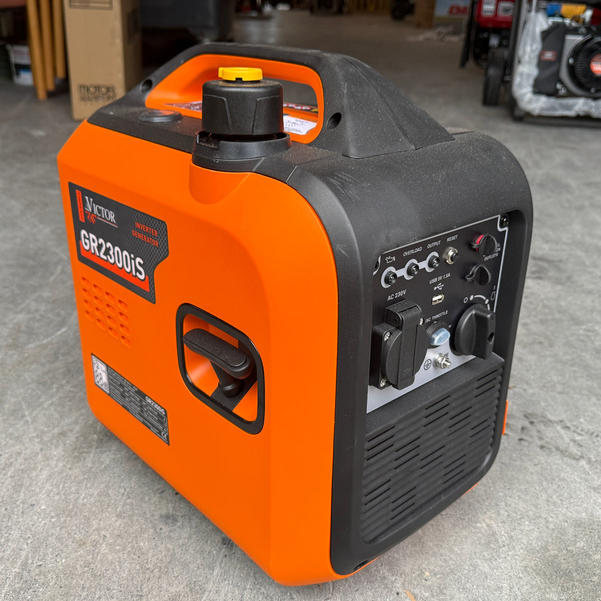 Victor GR2300IS 1.8KW / 2.5KVA Suitcase Invertor Generator