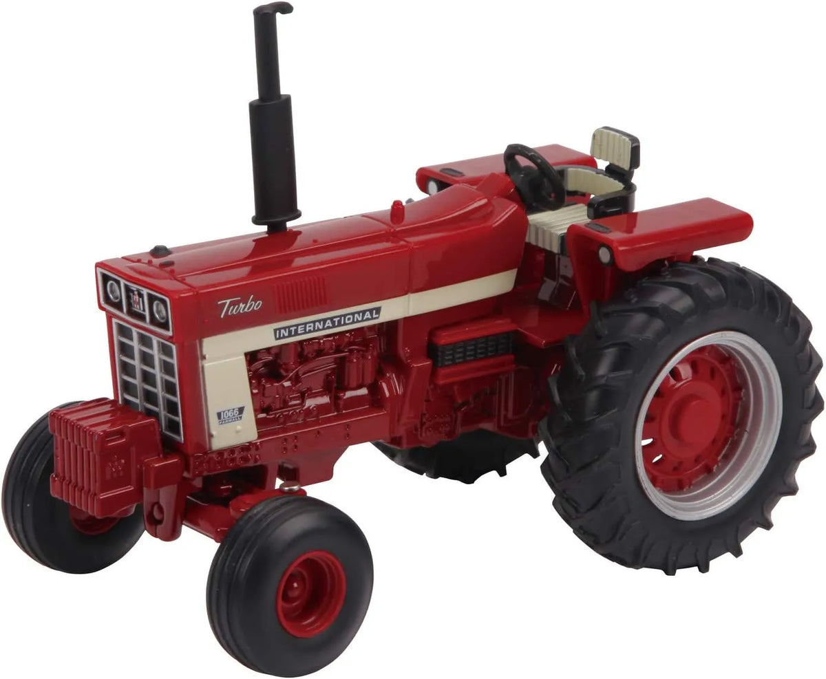 Britains 43294 Case International Harvester Farmall 1066 Model - 1:32 Scale Die-Cast Tractor