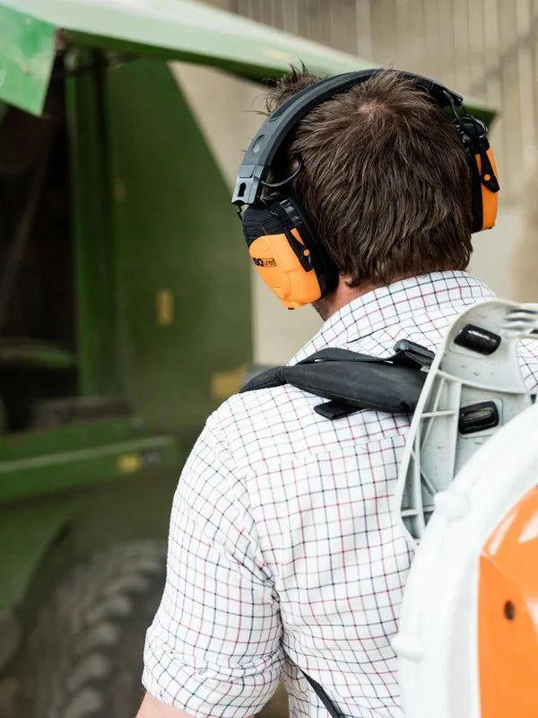 ISOtunes LINK 2.0 Bluetooth Ear Defenders 30dB SNR, 50-Hour Battery, IPX4