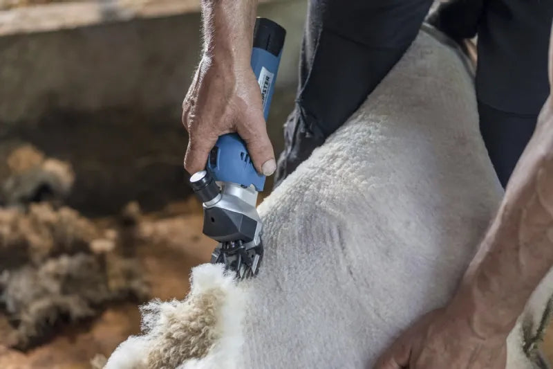 Clipster AKKU2 Battery Sheep Shearer 14.4V - Cordless Clippers for Sheep & Cattle