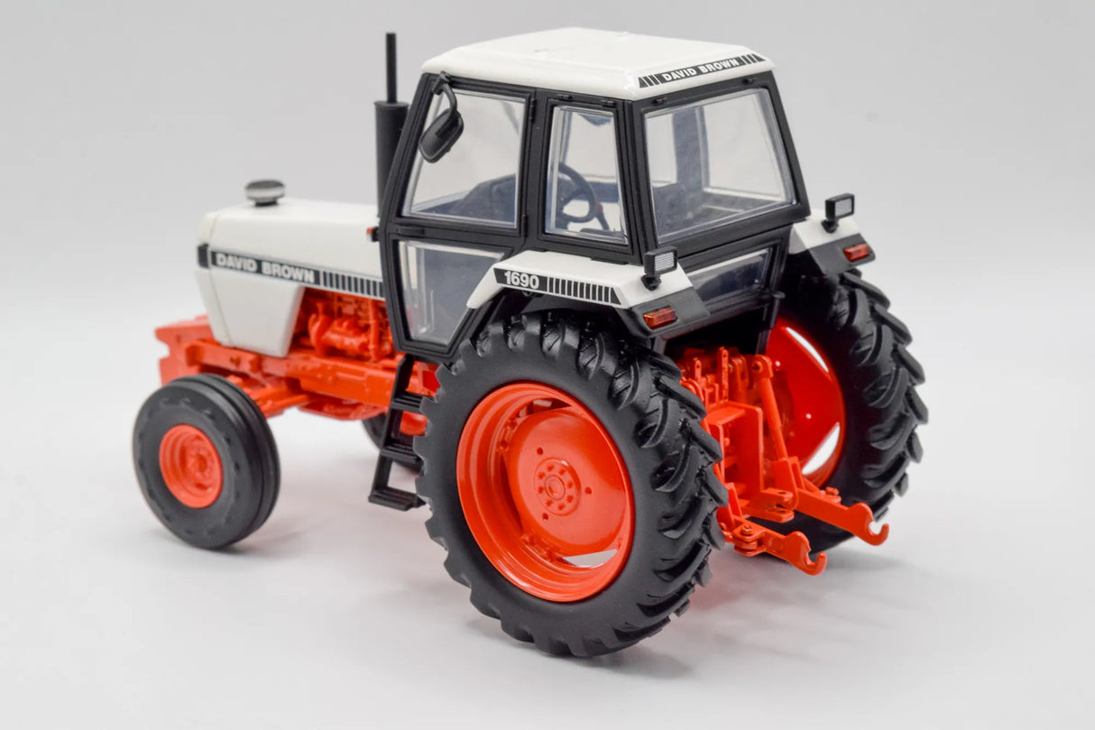 David Brown 1690 Model Tractor 1:32 Scale Die‑Cast 2WD by Universal Hobbies (1980‑84)