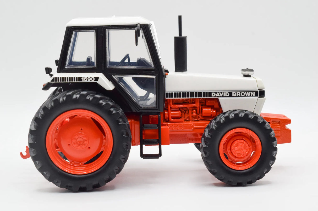 David Brown 1690 Model Tractor 1:32 Scale Die‑Cast 4WD by Universal Hobbies (1979‑83)