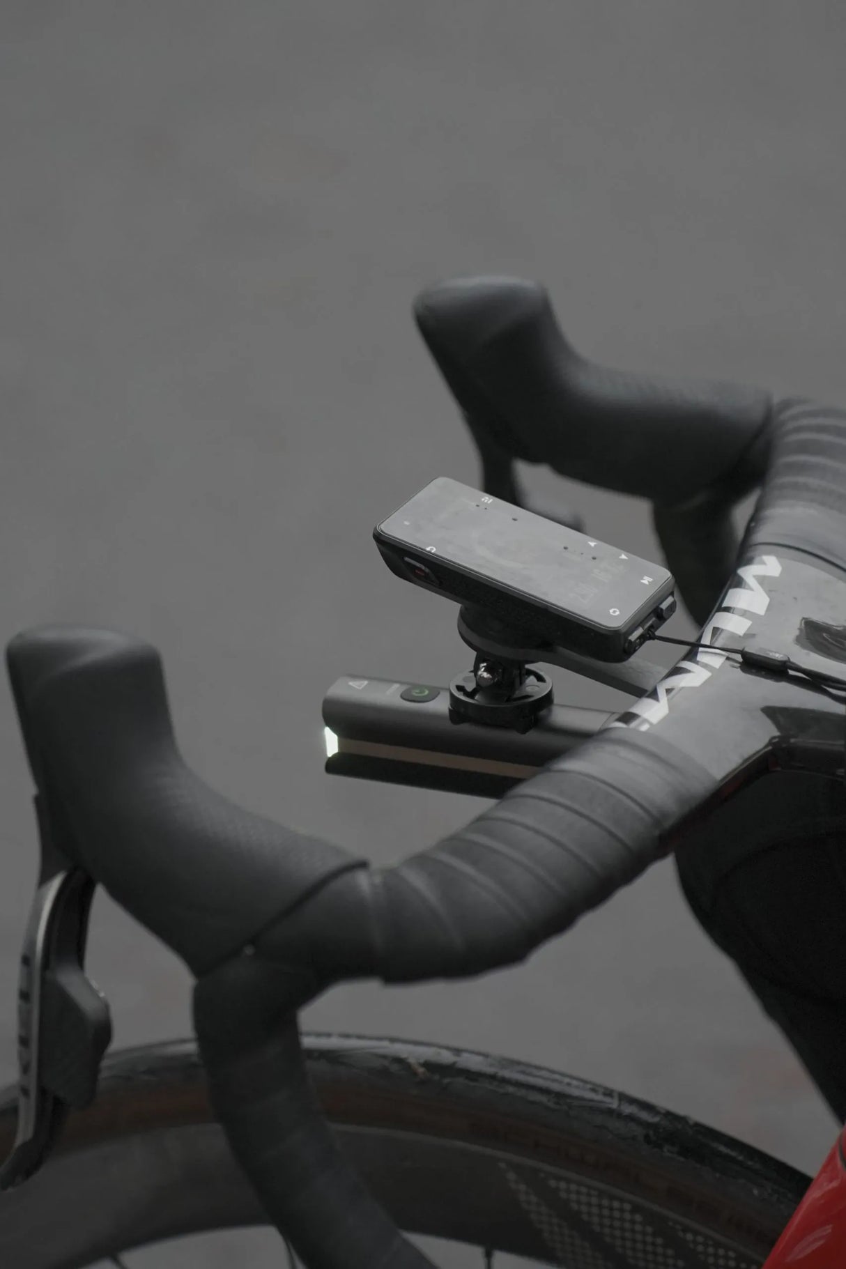 IGPSport VS1200 Front light