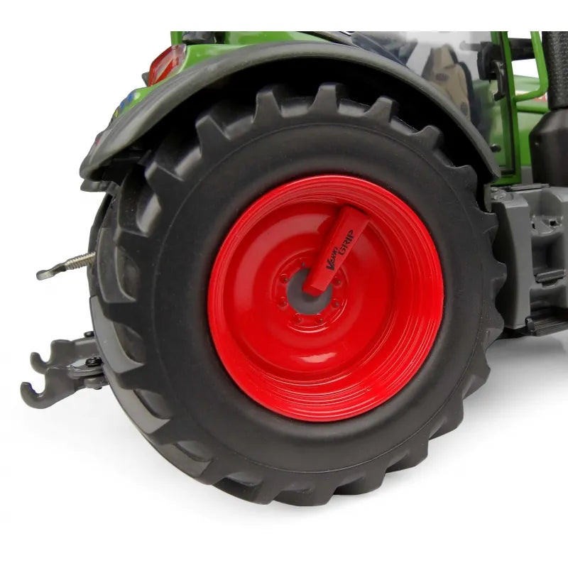Fendt 516 Vario Model Tractor 1:32 Scale Die‑Cast by Universal Hobbies