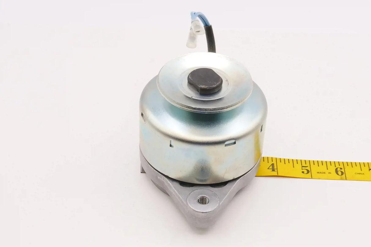 Kubota 15531-64017 Alternator/Dynamo - 12V 18 AMP OEM Replacement for Lawn Tractors and Mowers