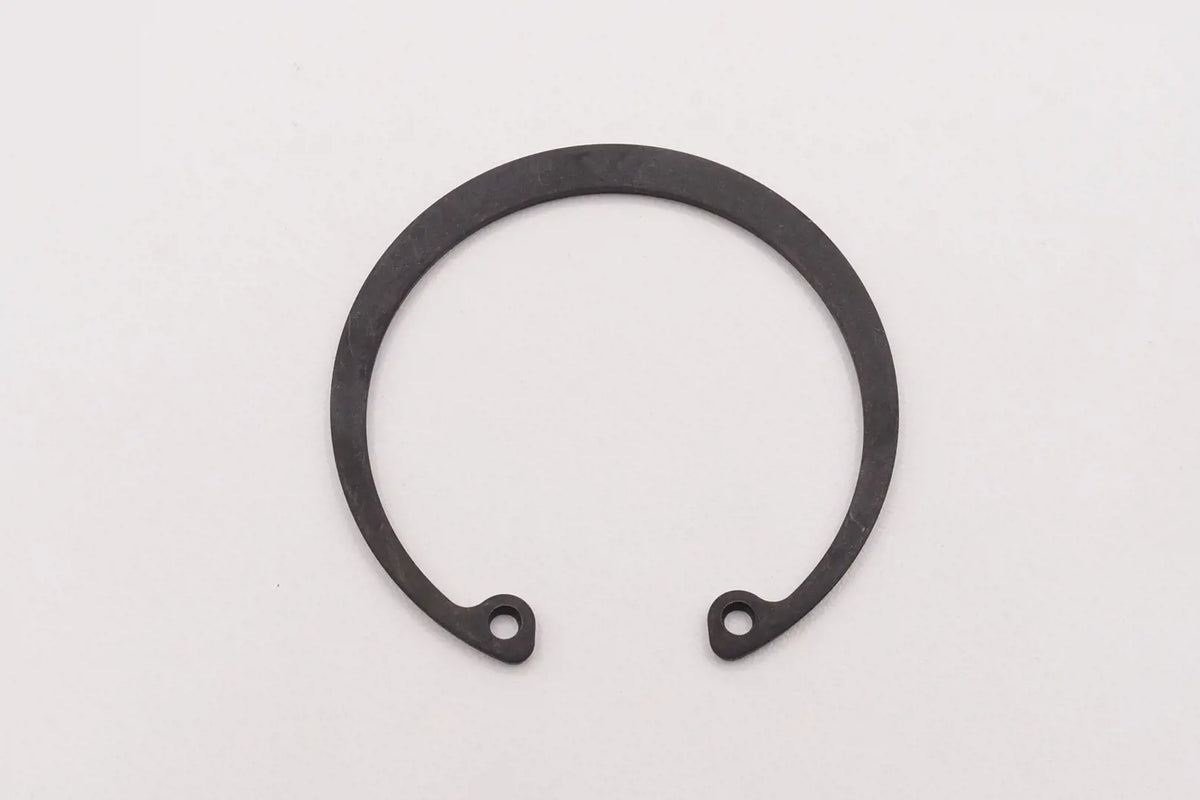 Kubota CIR-CLIP, INTERNAL 04611-00520 | OEM Clip for Shafts, PTOs, and Differentials