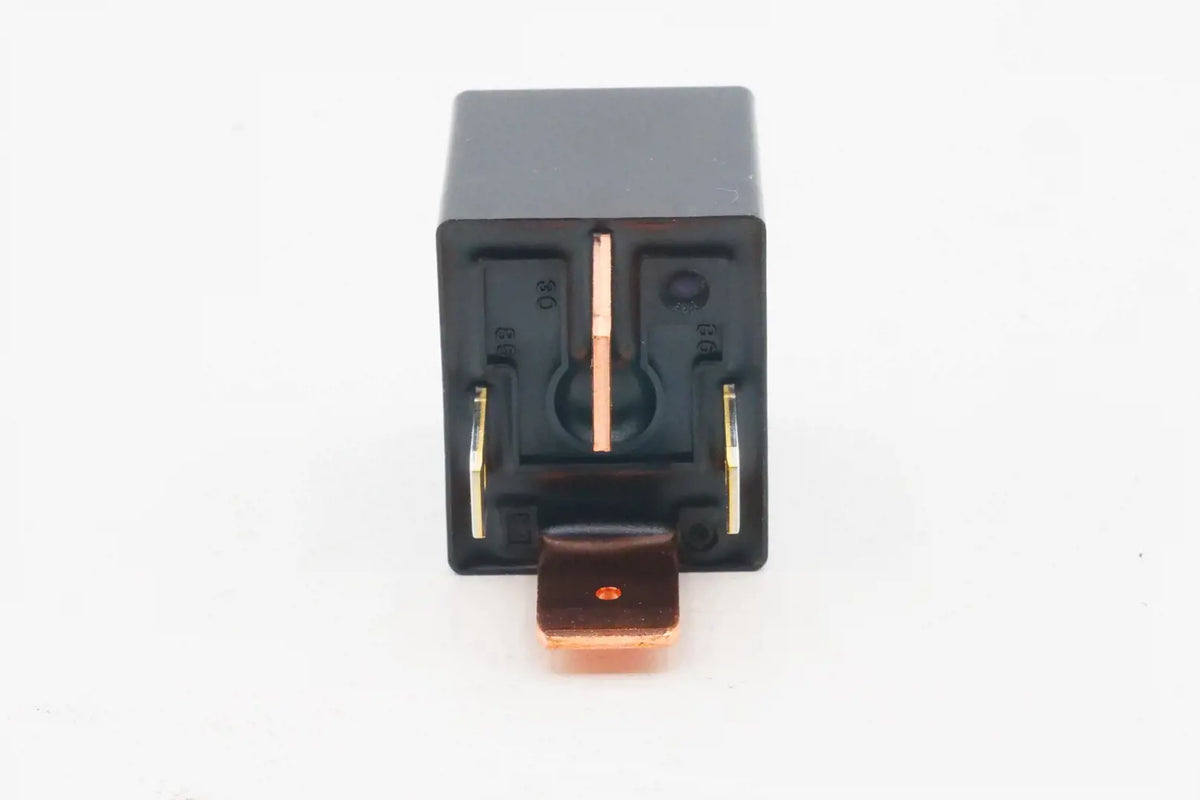 Kubota Relay 80amp 1J302‑60230 - OEM Electrical Relay for Heater & Alternator Systems
