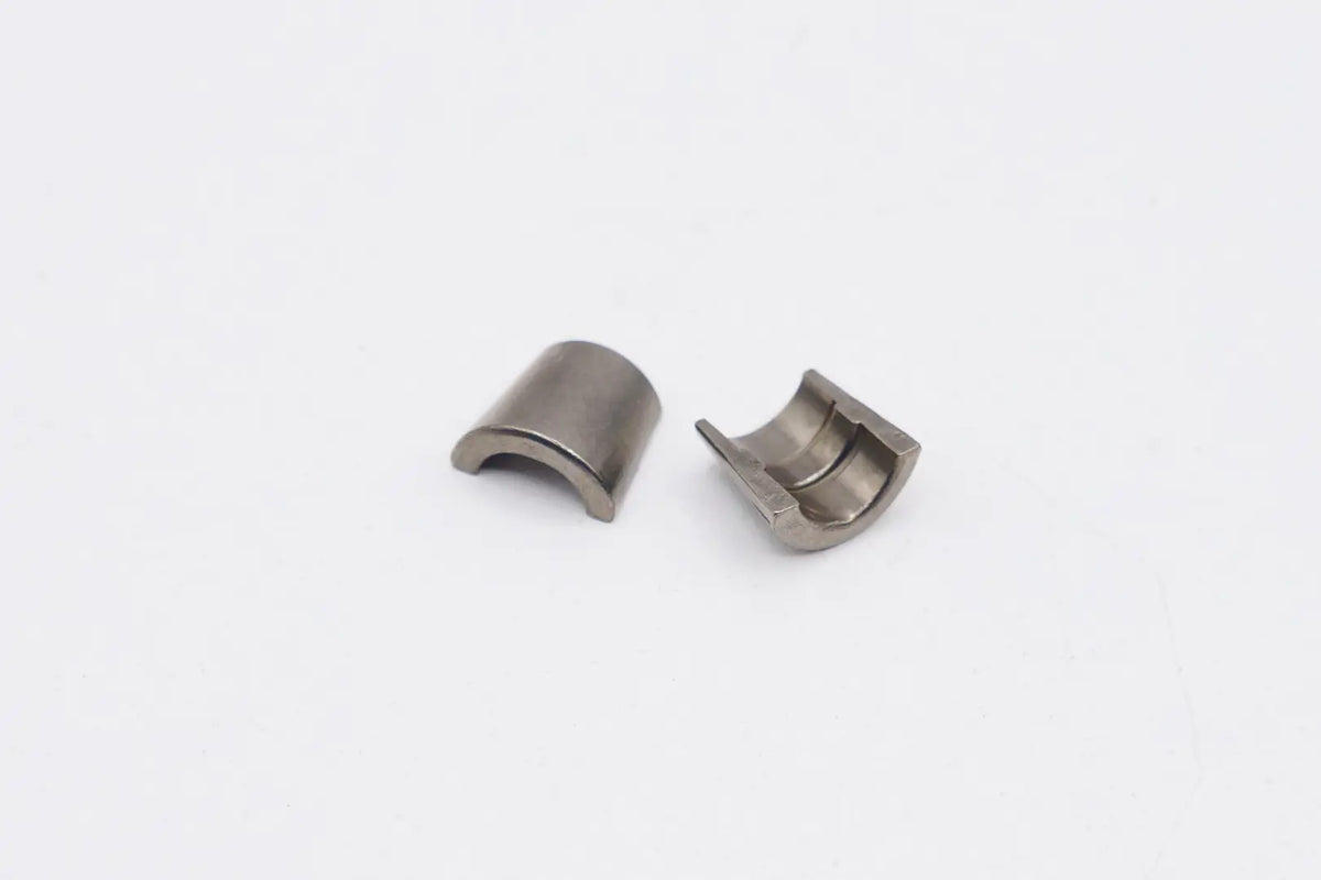 Kubota Valve Spring Collet 15261-13980 | Genuine OEM Engine Retainer