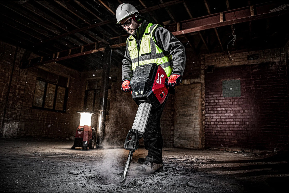 Milwaukee MX Fuel 25KG Class 28mm Hex Demolition Hammer + x2 Free Batteries
