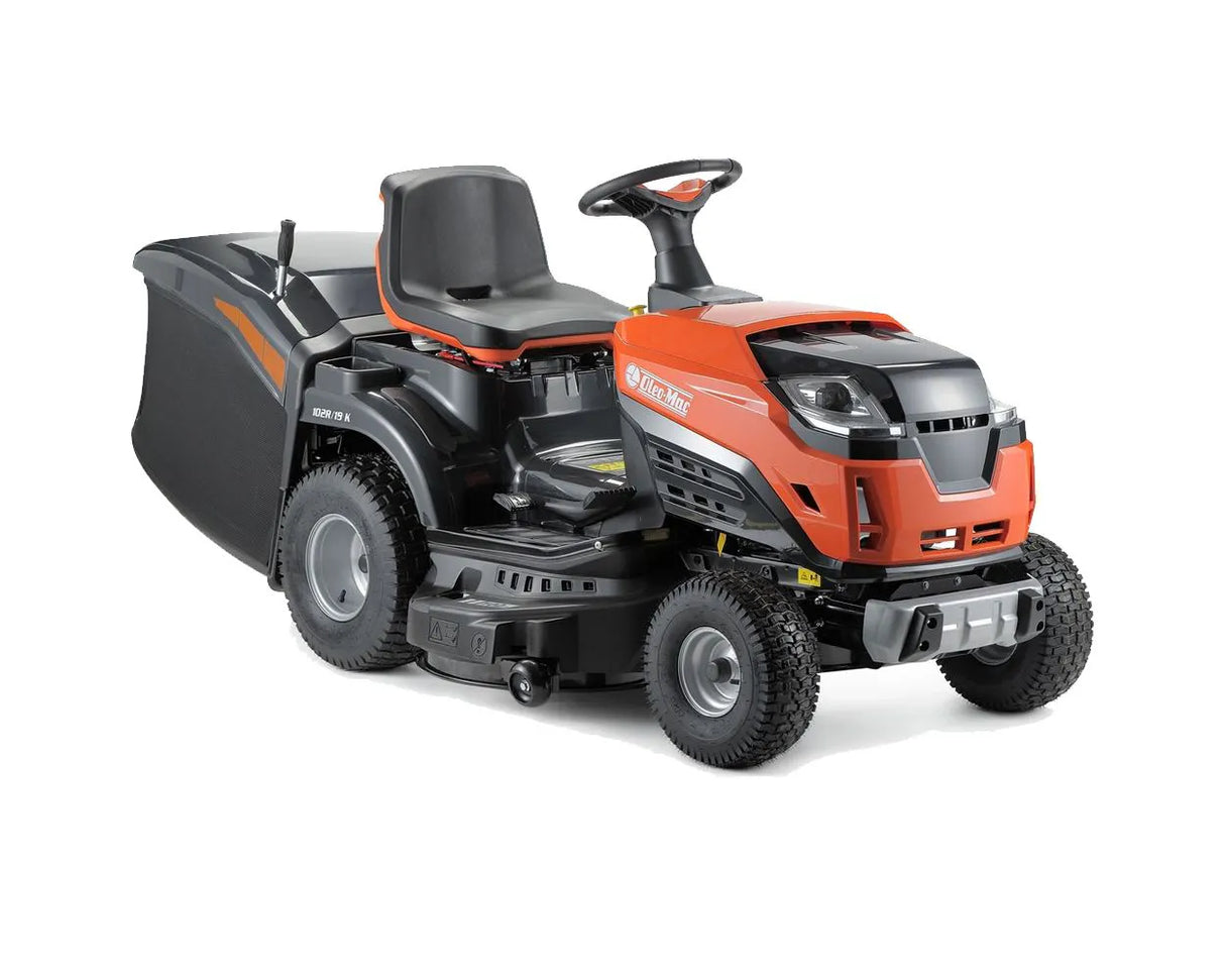 Oleo-Mac Ride On Mower OM102R/19K - 18hp Twin Blade 102cm cutting width & 300L Grass Collector