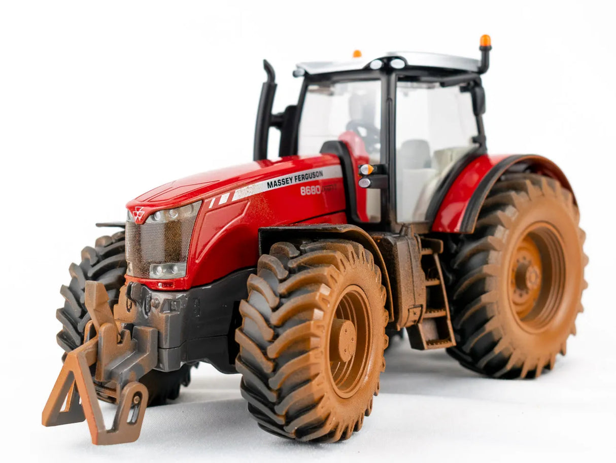 Siku Massey Ferguson 8680 Tractor with Ifor Williams Trailer and Cows