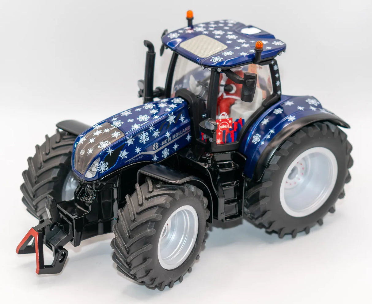 Siku New Holland Christmas tractor