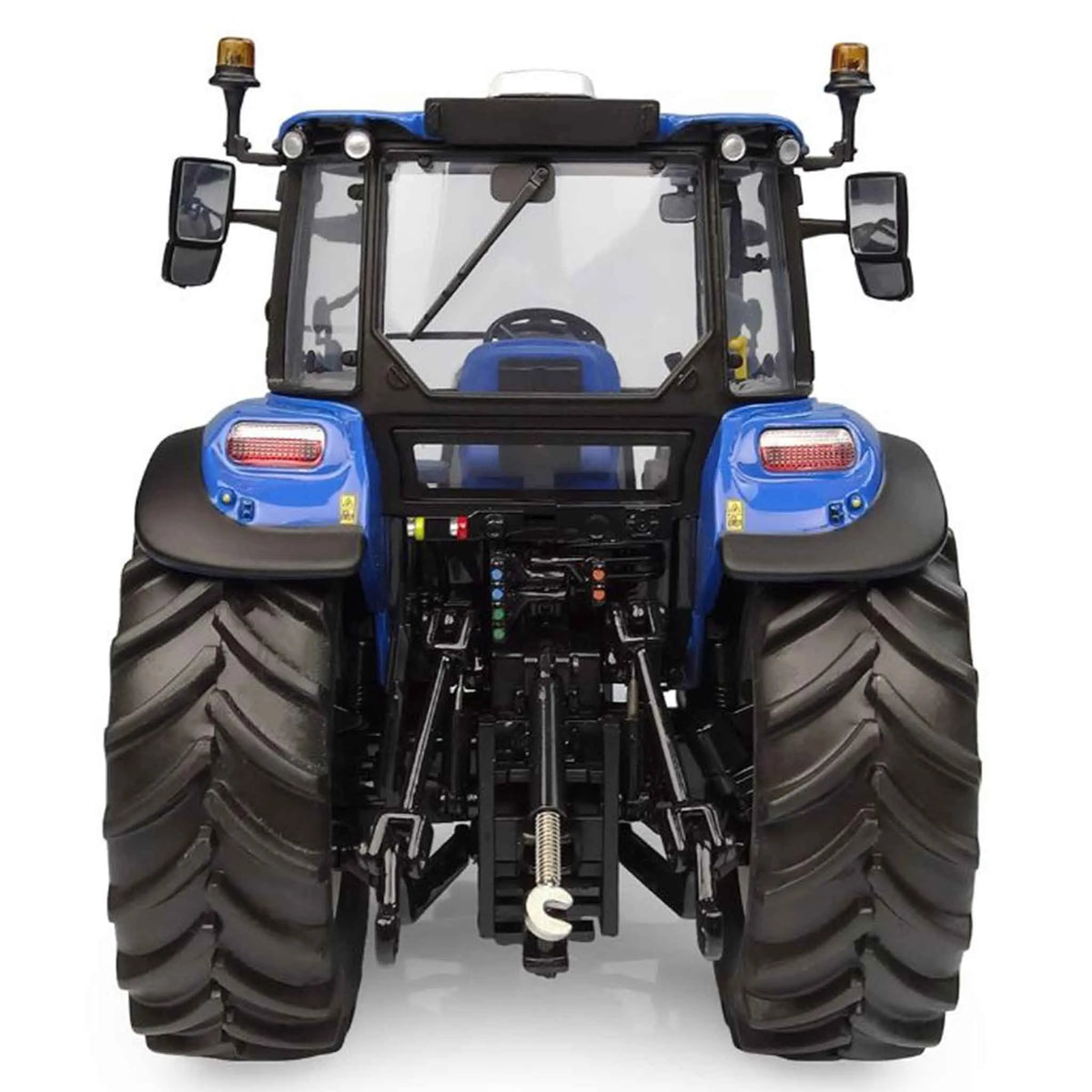 New Holland T5.120 Dual Command Model Tractor 1:32 Scale Die‑Cast by Universal Hobbies