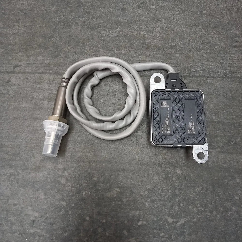 Post NOX sensor Kubota 1J60119370