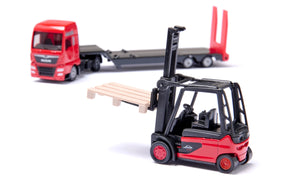 Siku MAN Truck with Linde Forklift 1:87