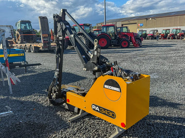 McConnel PA3430 Hedgecutter