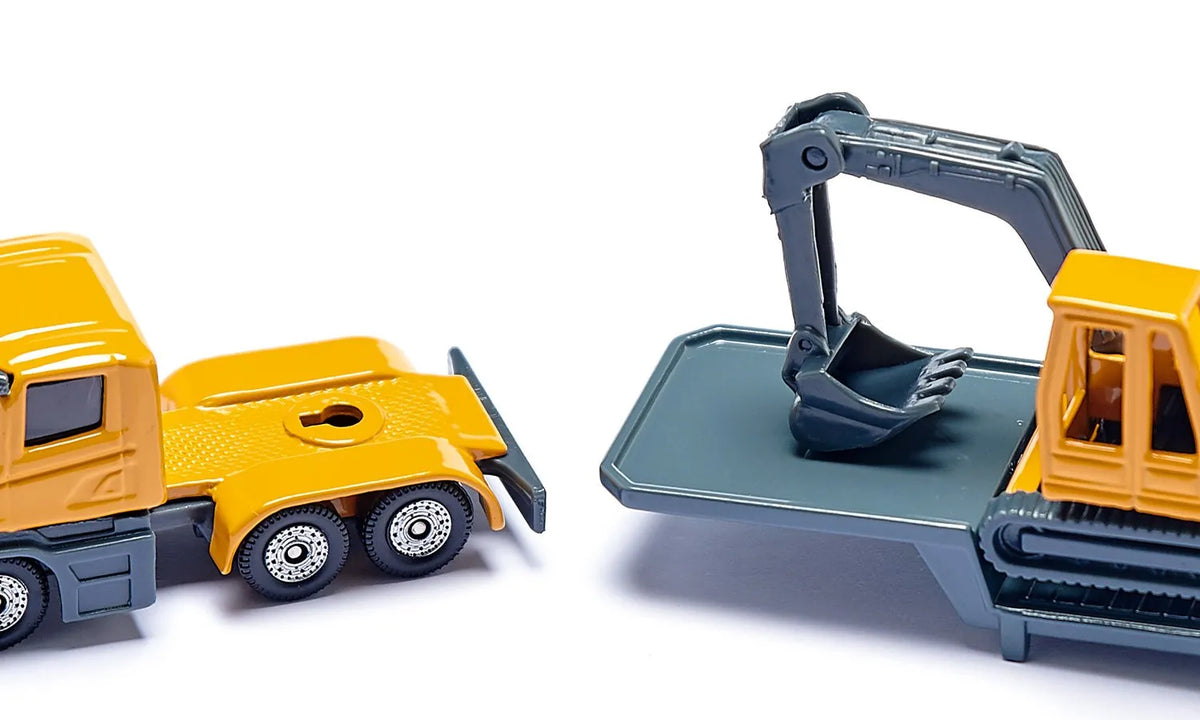 Siku Low Loader with Excavator 1:87