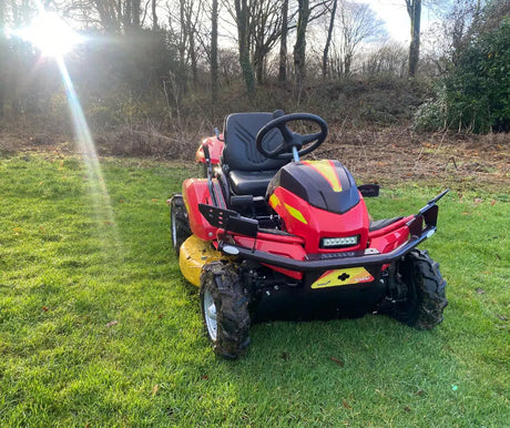 Canycom CMX1810 Ride-on Brushcutter