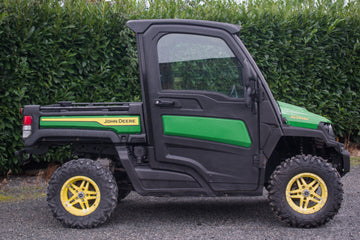 John Deere 865M Gator