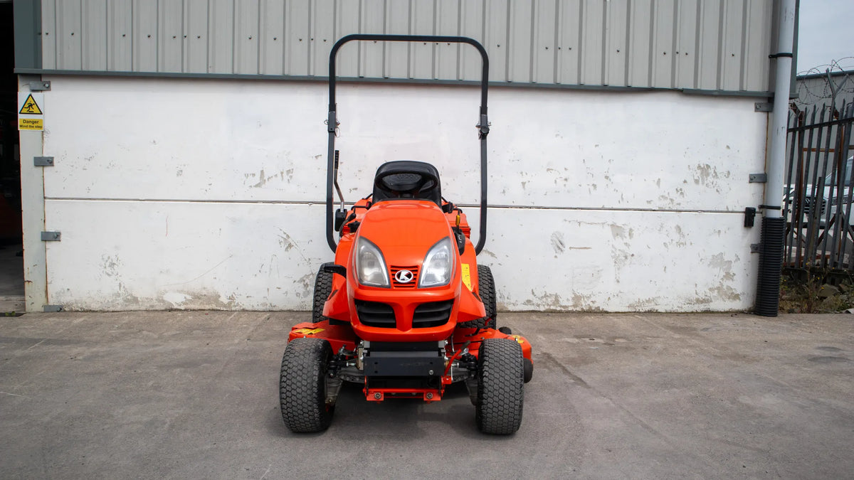 Used 2023 Kubota GR2120 Lawnmower