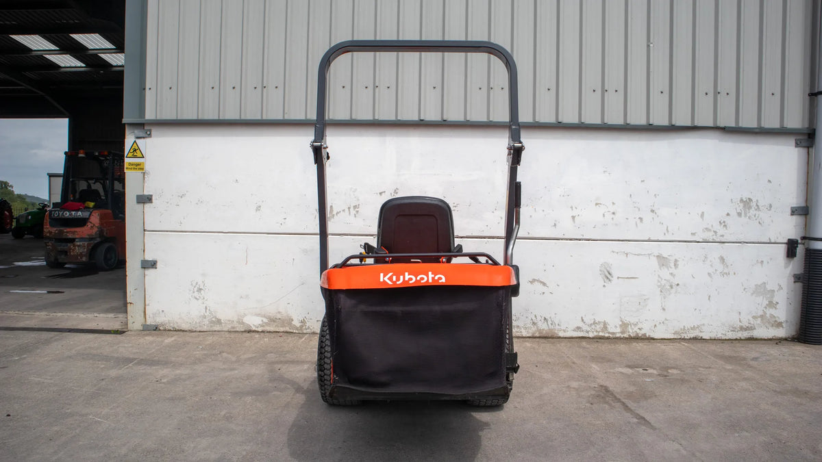 Used 2023 Kubota GR2120 Lawnmower