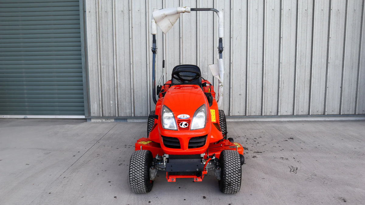 Used 2025 Kubota GR2120 Lawnmower
