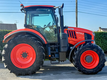 Kubota M7-152