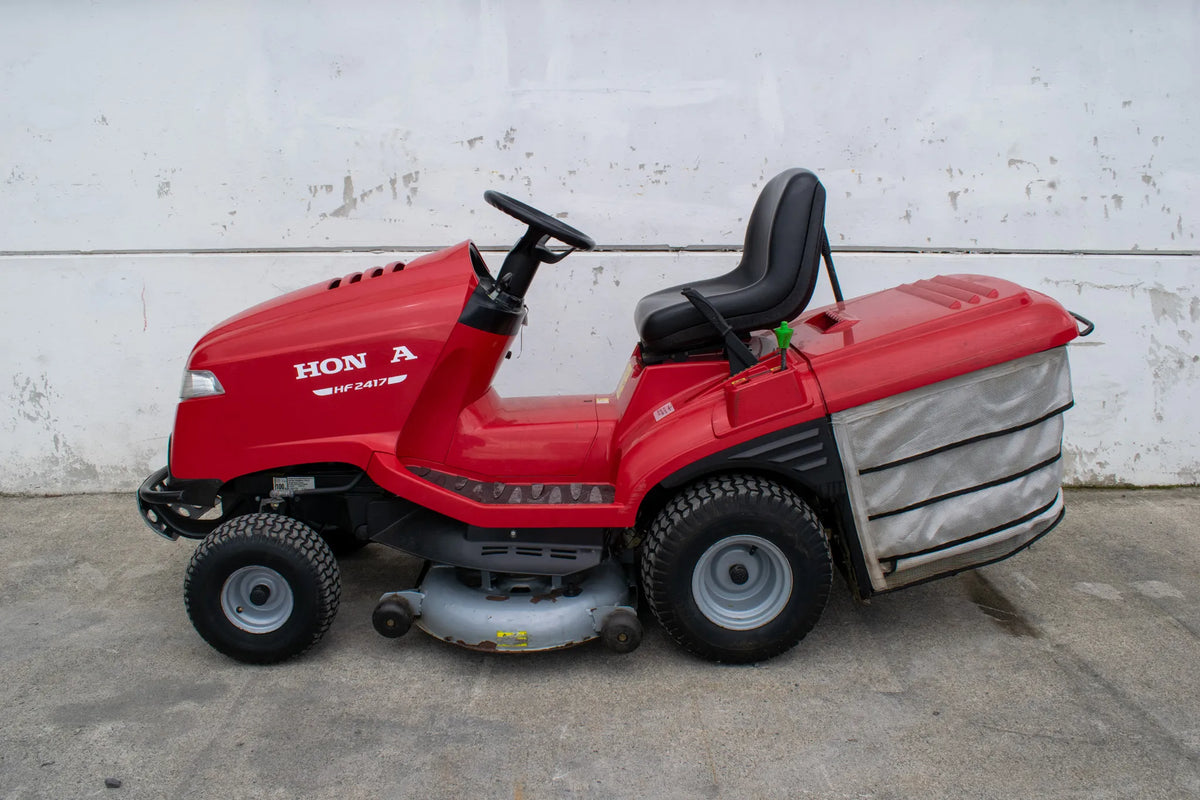 Used 2017 Honda HF2417 Lawnmower