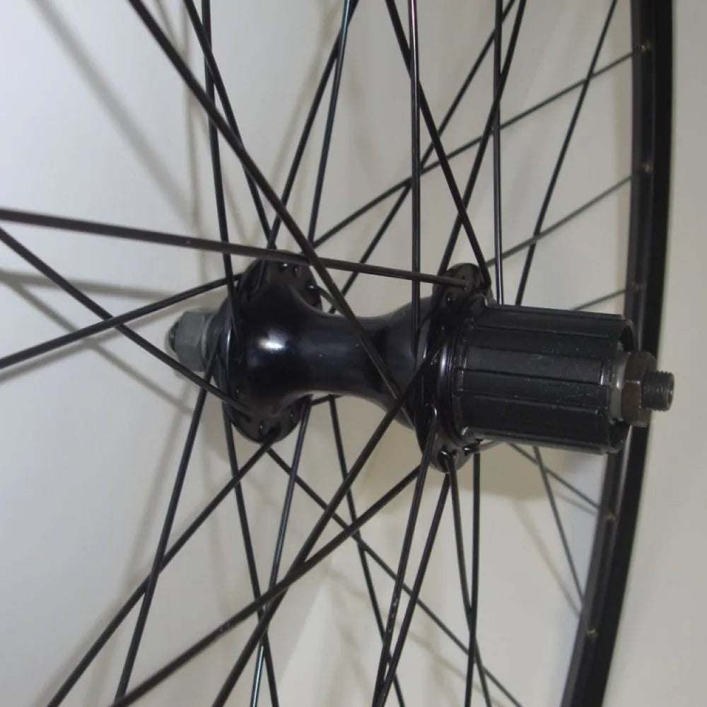 28-Inch Mach CFX Race Wheel Cassette 11-Speed - Lightweight and High-Performance Wheel