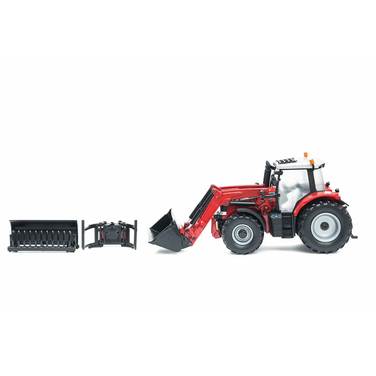 Britains Massey Ferguson 6616 Tractor + Loader - 1:32 Scale
