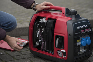 Honda EU22i Portable Silent Generator AVR