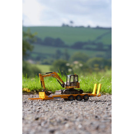 Britains Muddy JCB Midi Excavator 1:32 Scale Model 43279