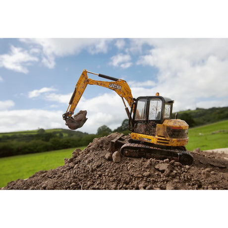 Britains Muddy JCB Midi Excavator 1:32 Scale Model 43279
