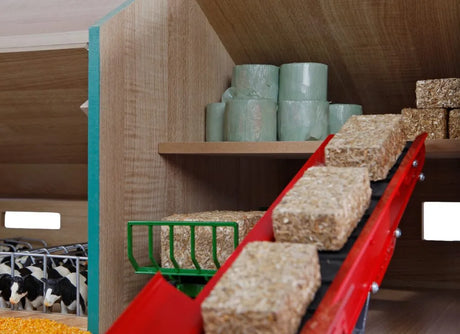 Kids Globe Cattle & Machinery Farm Shed