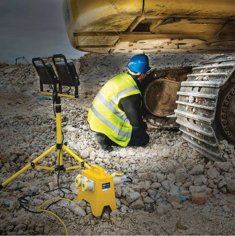 Draper Twin Cob Led Worklamp with Tripod (10W)