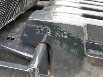 Valtra Weights