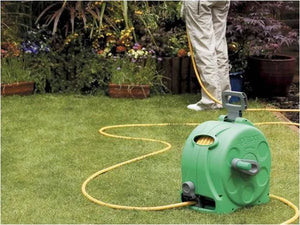 Hozelock Enclosed Hose Reel 2 in 1