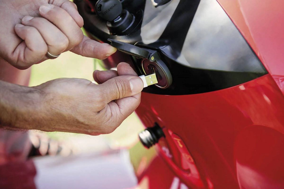 Honda HF2417 HTE Ride-On Lawnmower Electric Tip