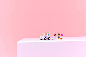 LEGO Friends 42675 Unicorn Cake Delivery Car