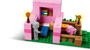 LEGO Minecraft 21268 The Baby Pig House Set