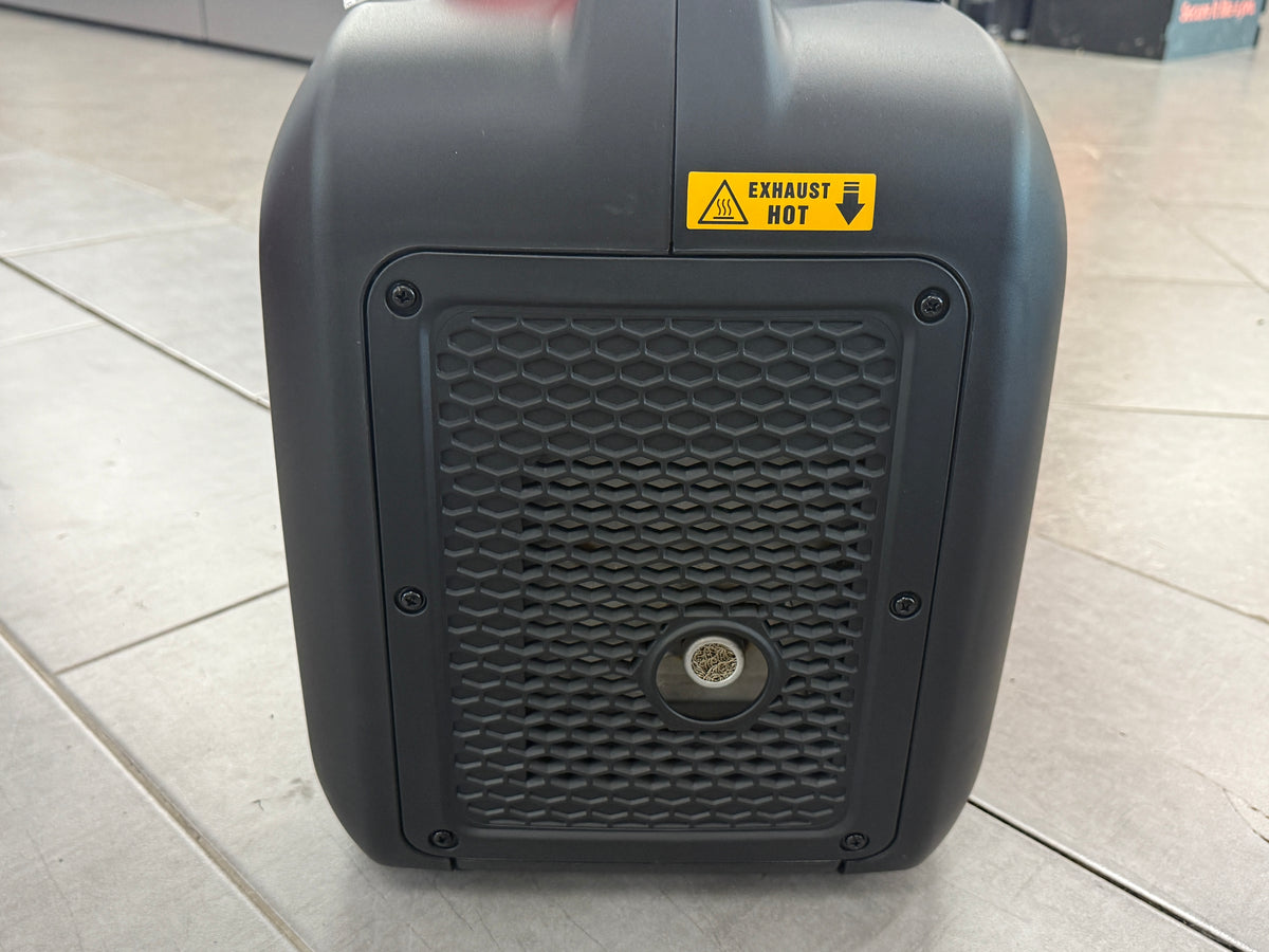 Victor GR4300IS 3.0KW / 3.75KVA Suitcase Invertor Generator