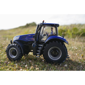 Britains New Holland T8.435 Tractor 1:32 Scale Model 43216 