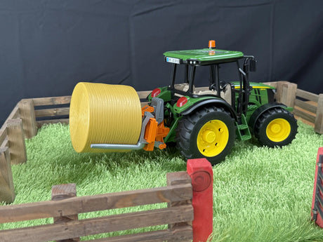 Bruder Tractor Transport Box with Single Bale Handler & Round Bale - Universal Rear Attachment