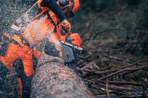 Husqvarna 592 XP Chainsaw - Premium 93cc Professional Chainsaw with 36 inch Bar