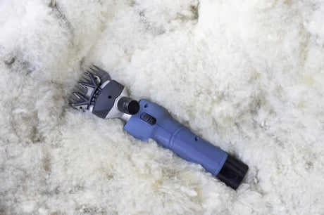 Clipster AKKU2 Battery Sheep Shearer 14.4V - Cordless Clippers for Sheep & Cattle