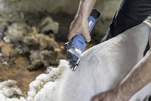 Clipster AKKU2 Battery Sheep Shearer 14.4V - Cordless Clippers for Sheep & Cattle