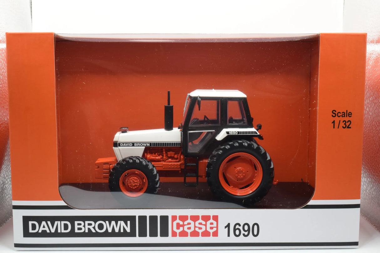 David Brown 1690 Model Tractor 1:32 Scale Die‑Cast 4WD by Universal Hobbies (1979‑83)